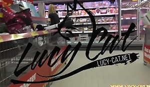 Lucy Cat Fucking There Supermarket - Sexual intercourse Im Supermarkt - Public