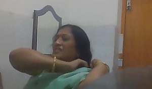 Indian Bengali Milf Aunty Changing Saree in Void excrement